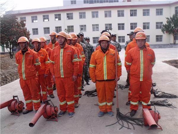 西峡县初中最新招聘概览，岗位、要求及待遇全解析